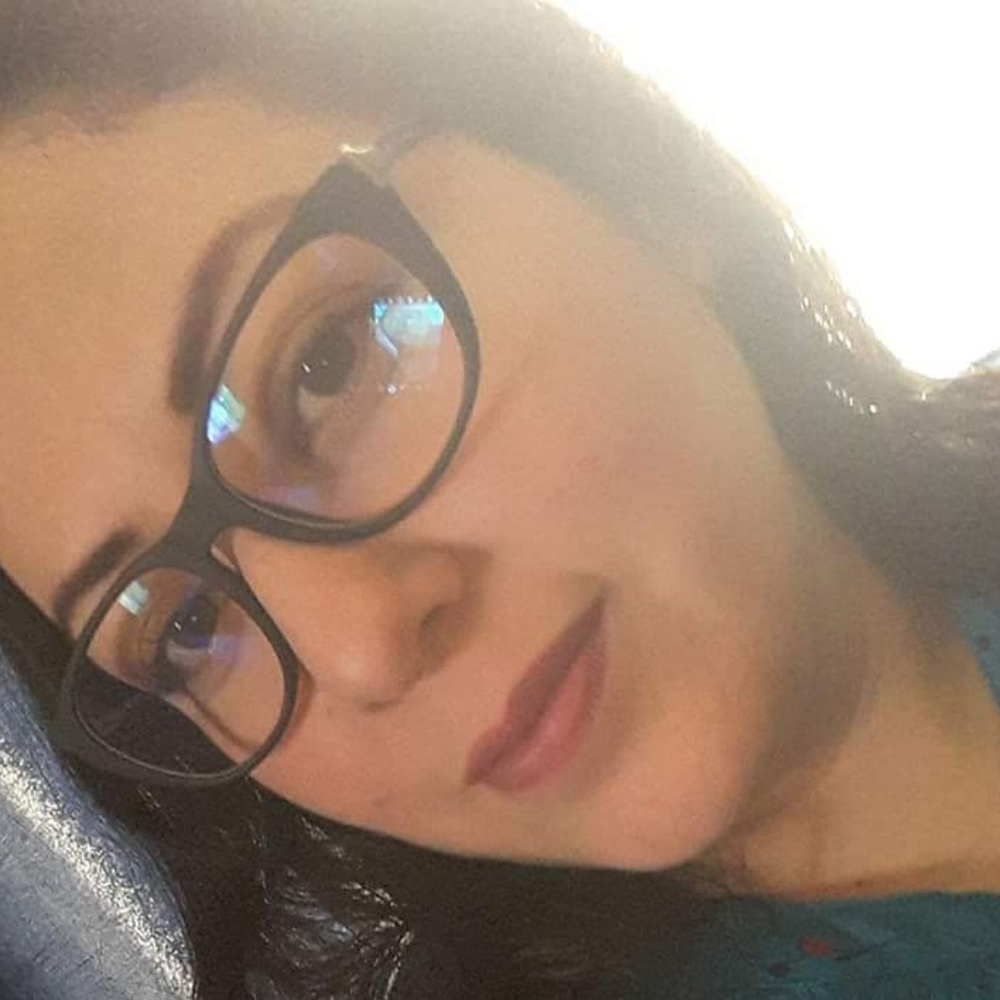 Meet your Posher, Mayra